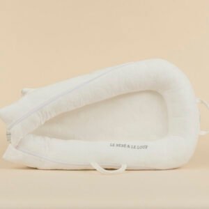 Nido Terrier Le Bebe et Le Loup